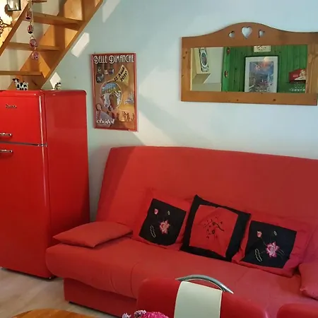 Au Calme Avec Balcon Et Kitchenette - 3 Pieces - Fr-1-573-41 Bonnevaux (Haute-Savoie)